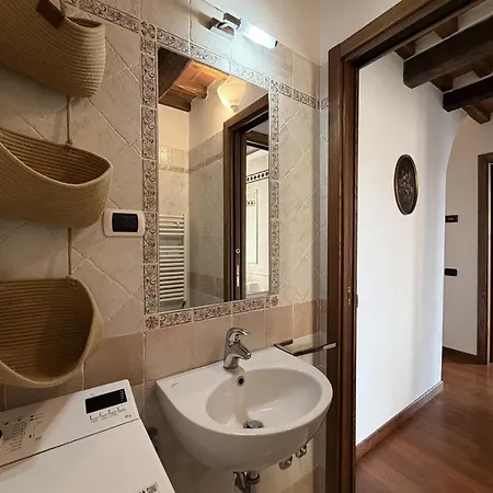 Vicolo Della Coda Апартаменти *
